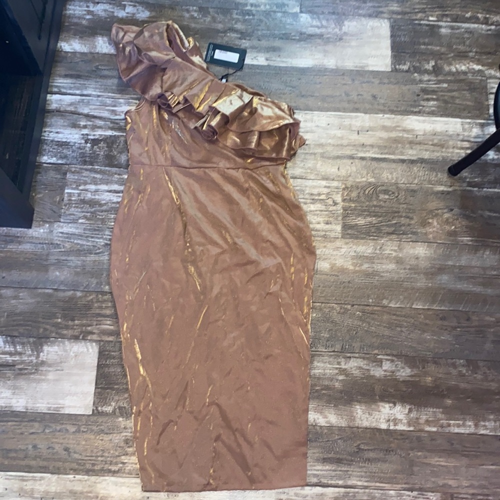 Shiny goldish pink dress